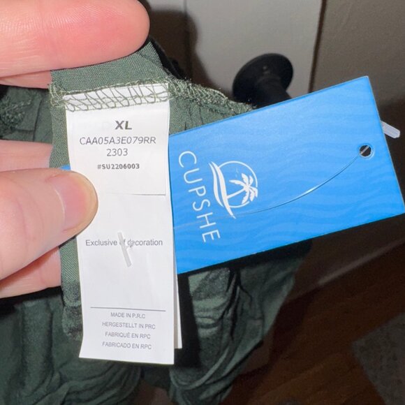 Cupshe – Strapless Smocked Top Tiered Maxi Tube Dress (Size XL). NWT. - Picture 5 of 7